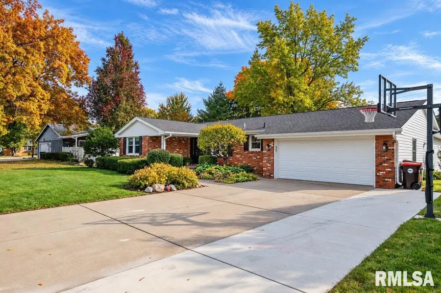 970 E Marshall Street, Morton, IL 61550 - #2