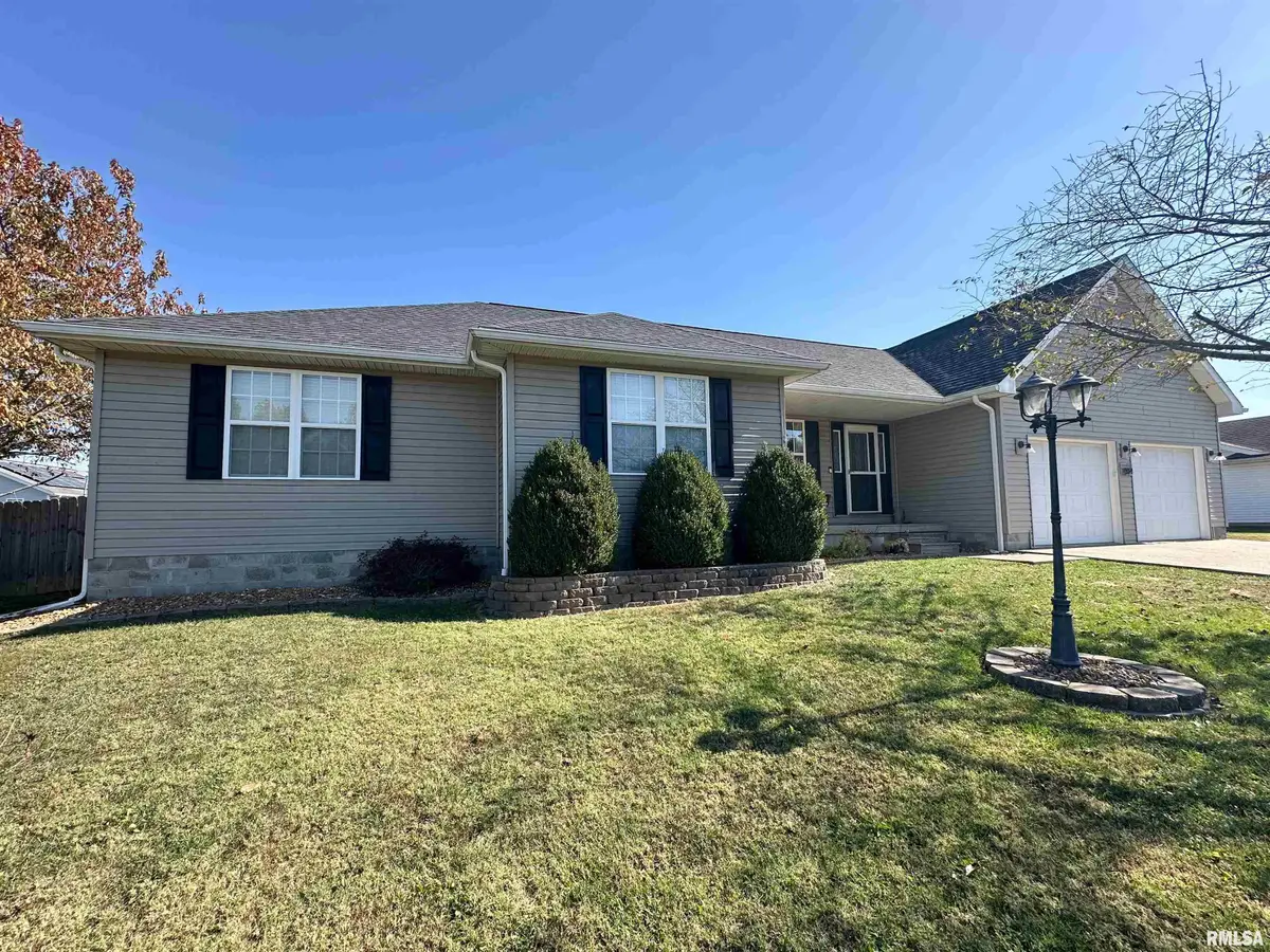 404 Prince Lane, Herrin, IL 62948 - #1