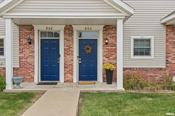 924 W Trailcreek Drive, Peoria, IL 61614