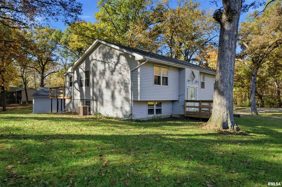 2 Acapulco Drive, Putnam, IL 61560 - #3