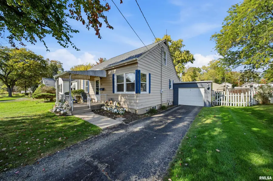 521 E Willcox Avenue, Peoria, IL 61603 - #3