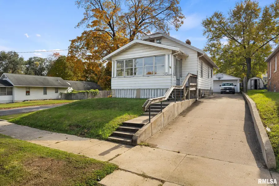 1116 W Gift Avenue, Peoria, IL 61604 - #3