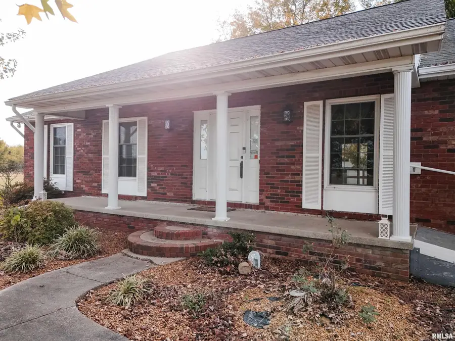 12719 Route 166, Marion, IL 62959 - #2