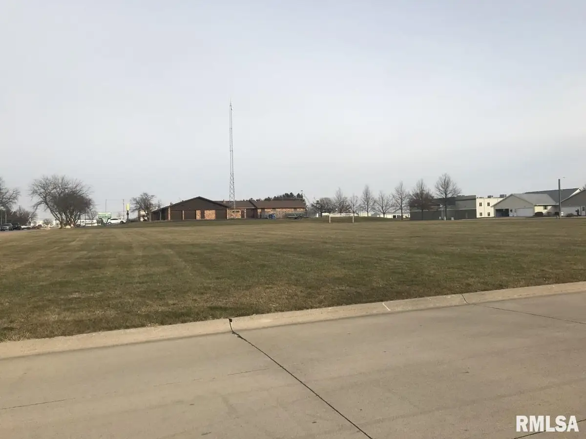 0 S 6th Avenue, Eldridge, IA 52748 - Image #1