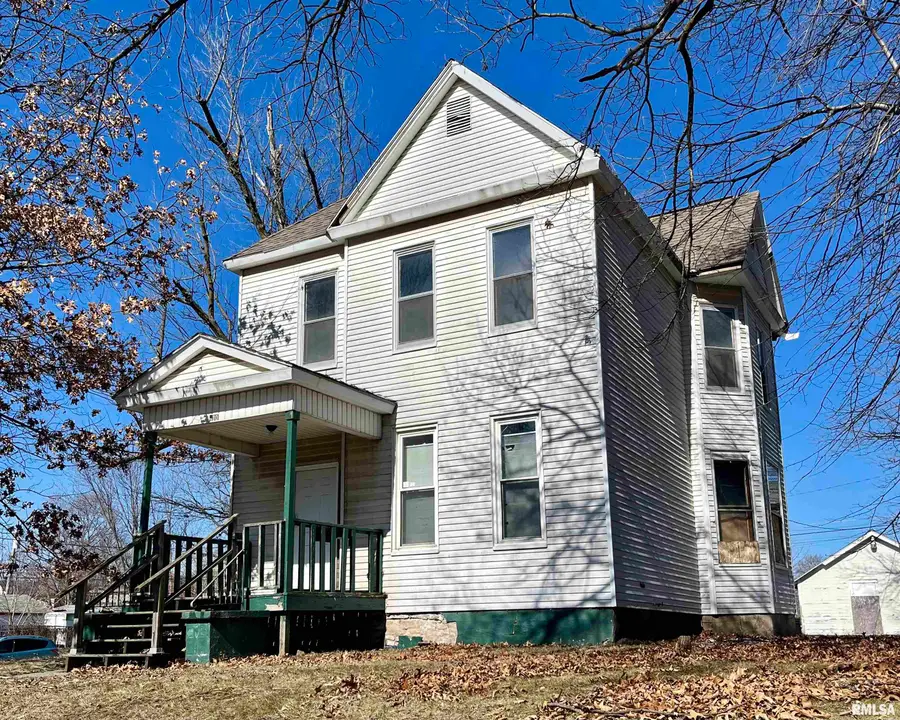 930 W 14th Street, Davenport, IA 52804 - Image #2