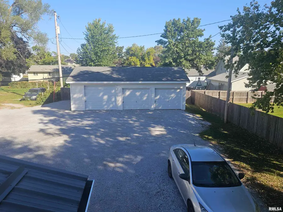 510 2nd Street, De Witt, IA 52742 - Image #3