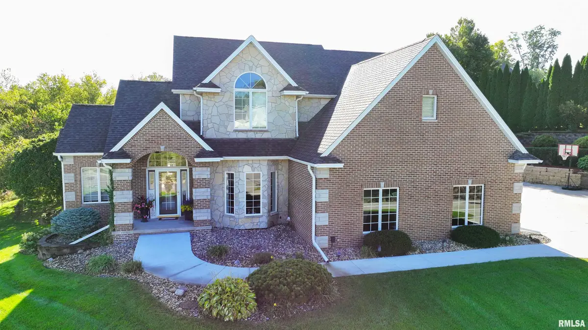 539 34th Avenue North, Clinton, IA 52732 - Image #1