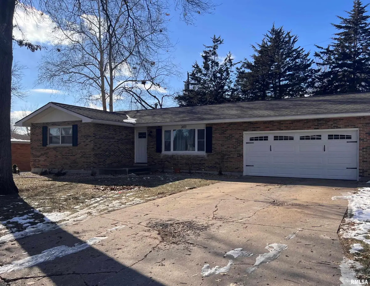 2433 Cedar Creek Court, Quincy, IL 62305-1339 - Image #1