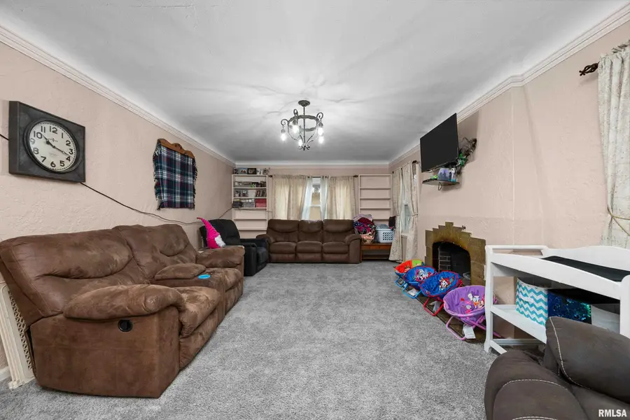 602 S 9th Street, Clinton, IA 52732 - Image #3