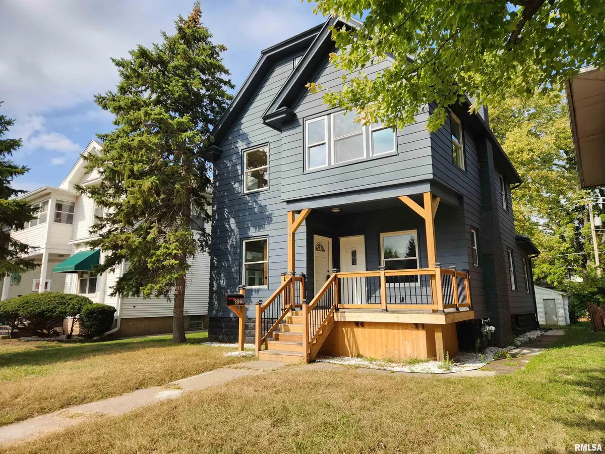 822 6th Avenue South, Clinton, IA 52732 - Image #1