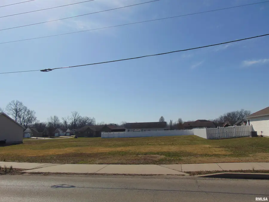 1303 W Grand Road, Carterville, IL 62918 - Image #3