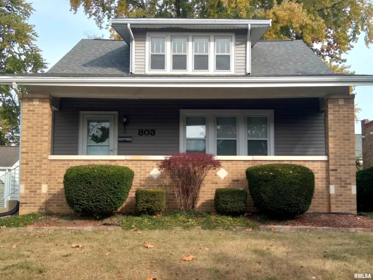 803 W Meadow Place, Peoria, IL 61604 - Image #1