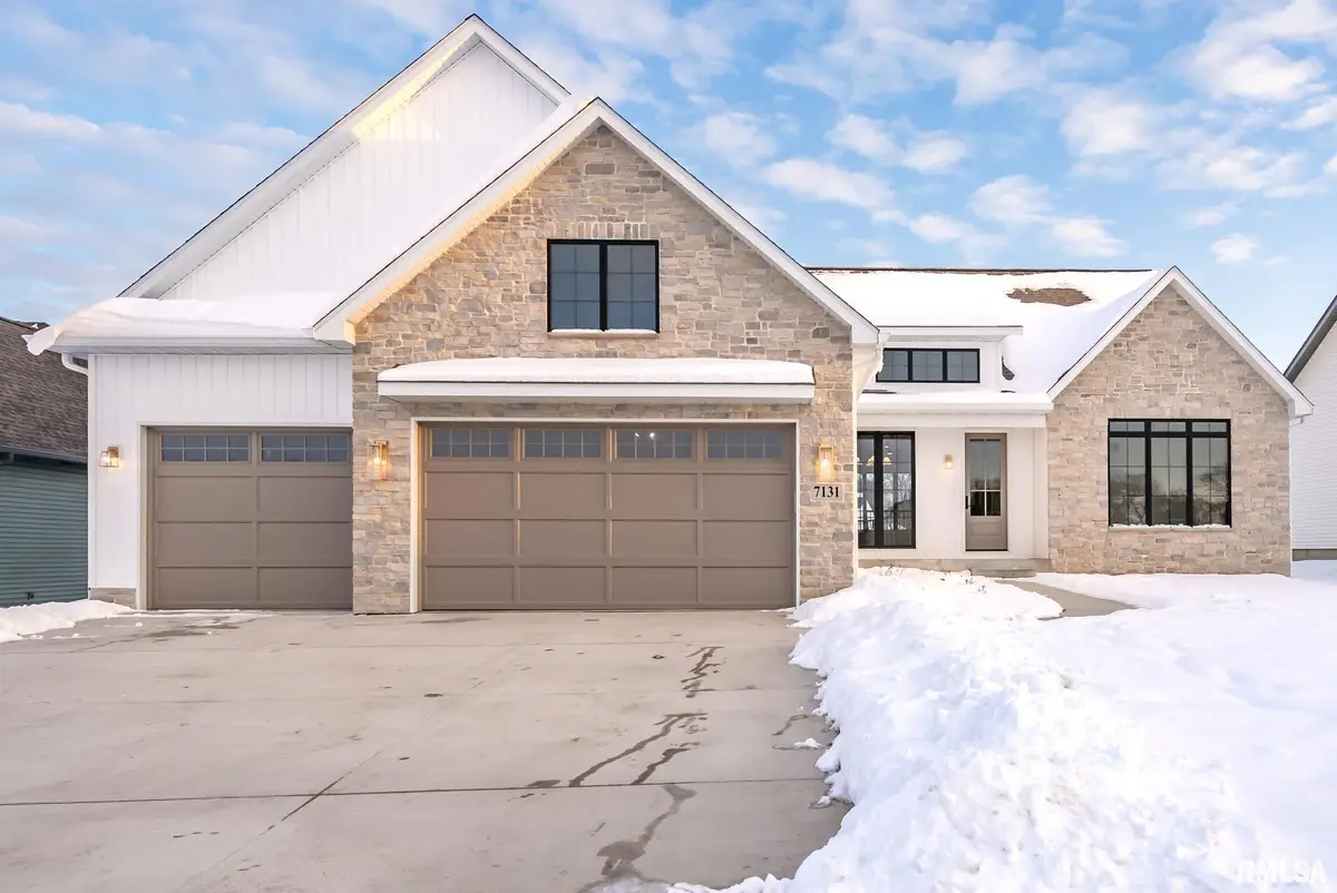 7131 Alvie Lane, Bettendorf, IA 52722 - Image #1