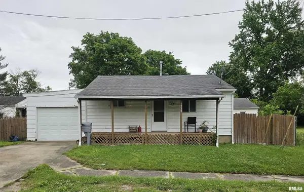 1222 Midway Court, Marion, IL 62959