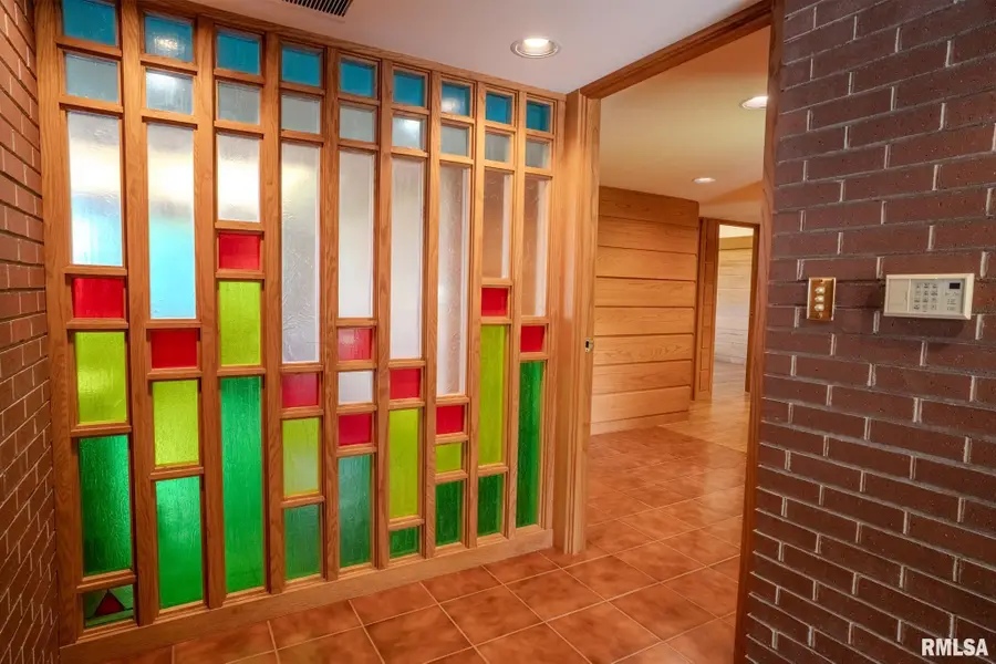 7 Sharon Lane, Fulton, IL 61252 - Image #2