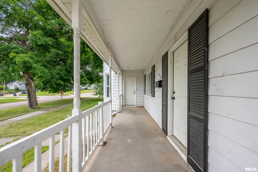 320 16th Avenue North, Clinton, IA 52732 - Image #3