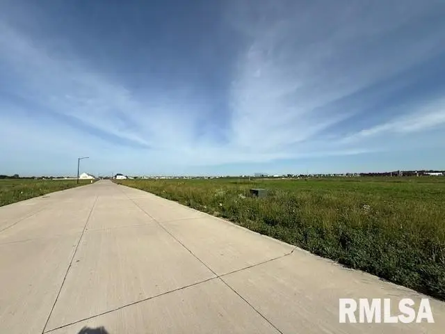 6692 Meghan Avenue, Bettendorf, IA 52722 - Image #1