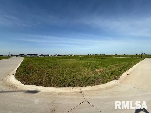 5726 Martin Avenue, Bettendorf, IA 52722 - Image #1