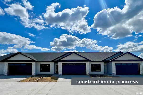 1867 Redbud Circle #103, Eldridge, IA 52748