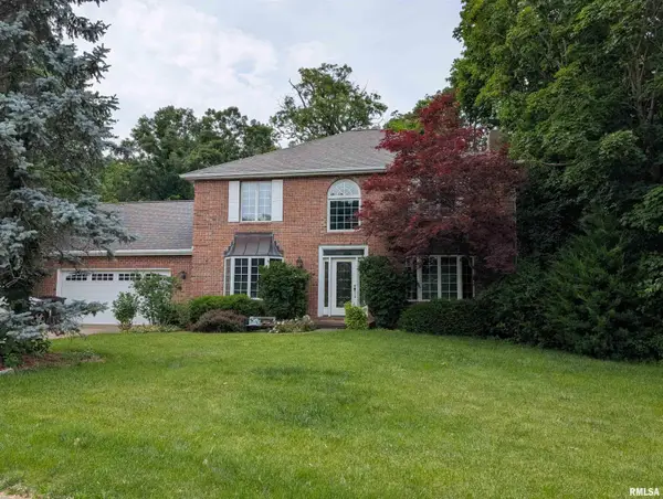 1315 W Wexford Place, Peoria, IL 61615