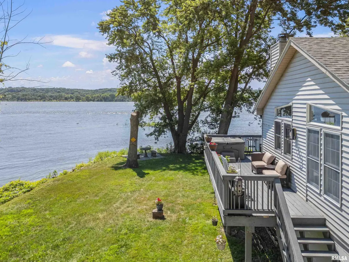 24901 179th Street Place, Pleasant Valley, IA 52767 - Image #1