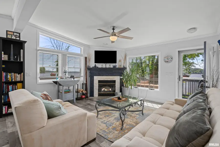 24901 179th Street Place, Pleasant Valley, IA 52767 - Image #3