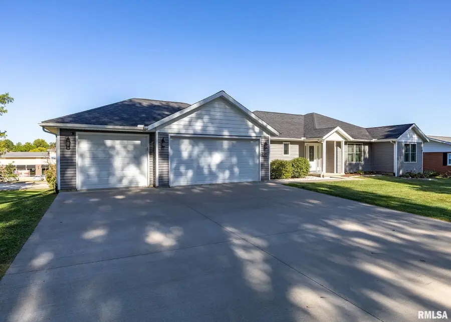 321 Pin Oak Drive, Geneseo, IL 61254 - Image #3