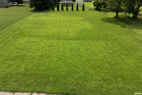 19 Sawgrass Drive, Coal Valley, IL 61240