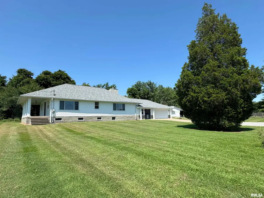 16488 Route 37, Johnston City, IL 62951 - Image #2