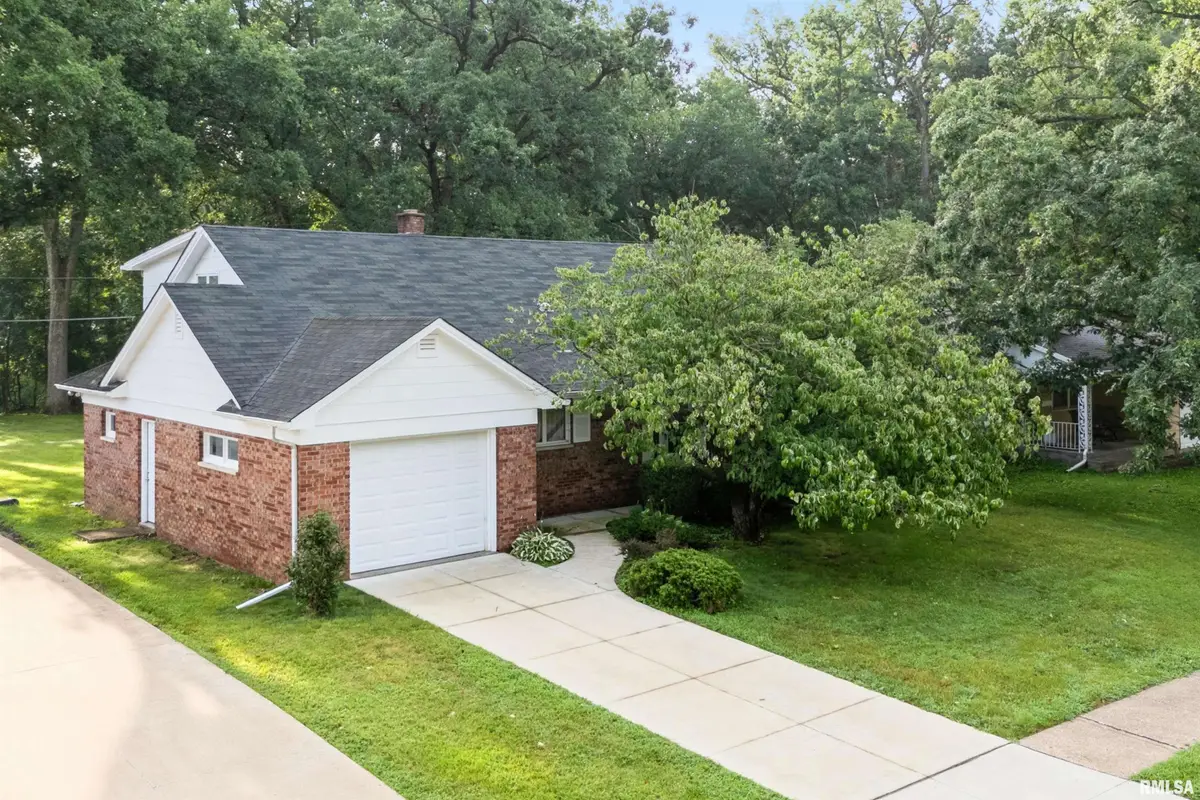 2417 47th Street, Rock Island, IL 61201 - Image #1