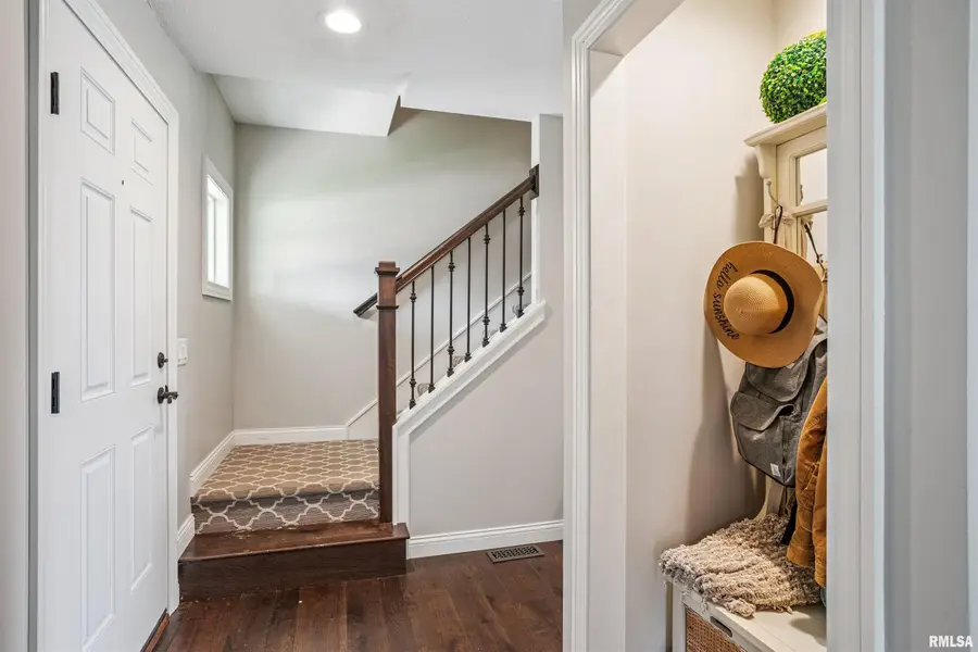 5811 Duggleby Avenue, Davenport, IA 52807 - Image #3