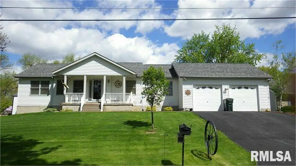 3455 W Harbor Drive, Bettendorf, IA 52722 - Image #1