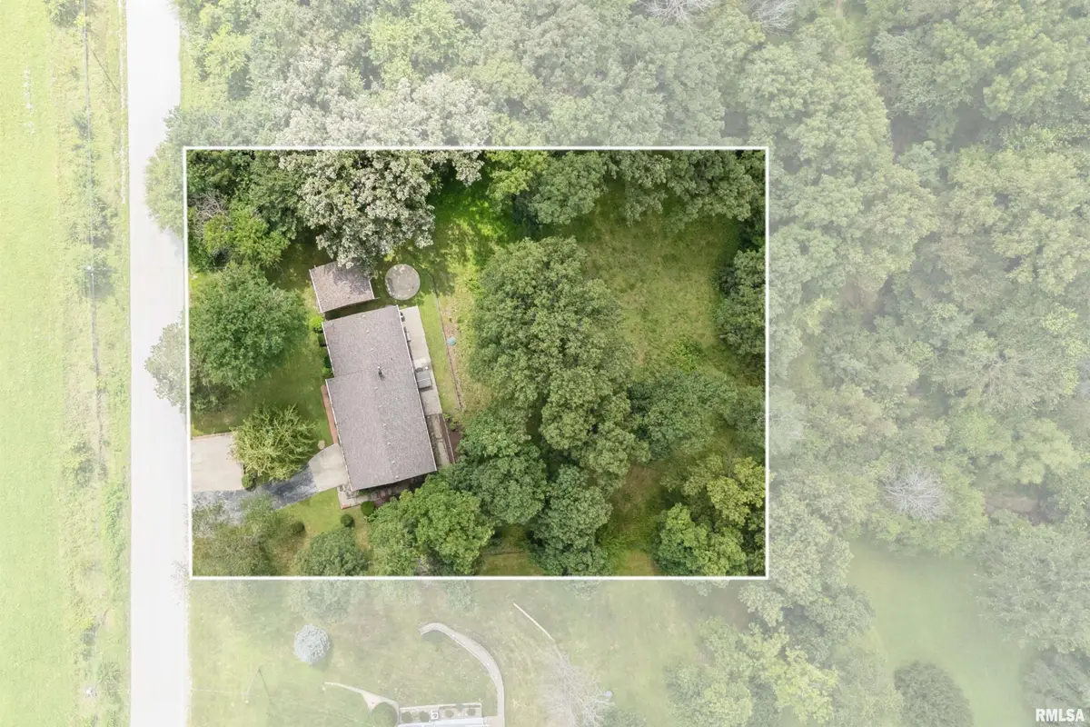 8528 101st Street West, Andalusia, IL 61232 - Image #1