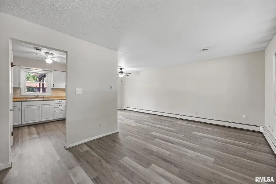 108 Parkview Court, Tipton, IA 52772 - Image #3