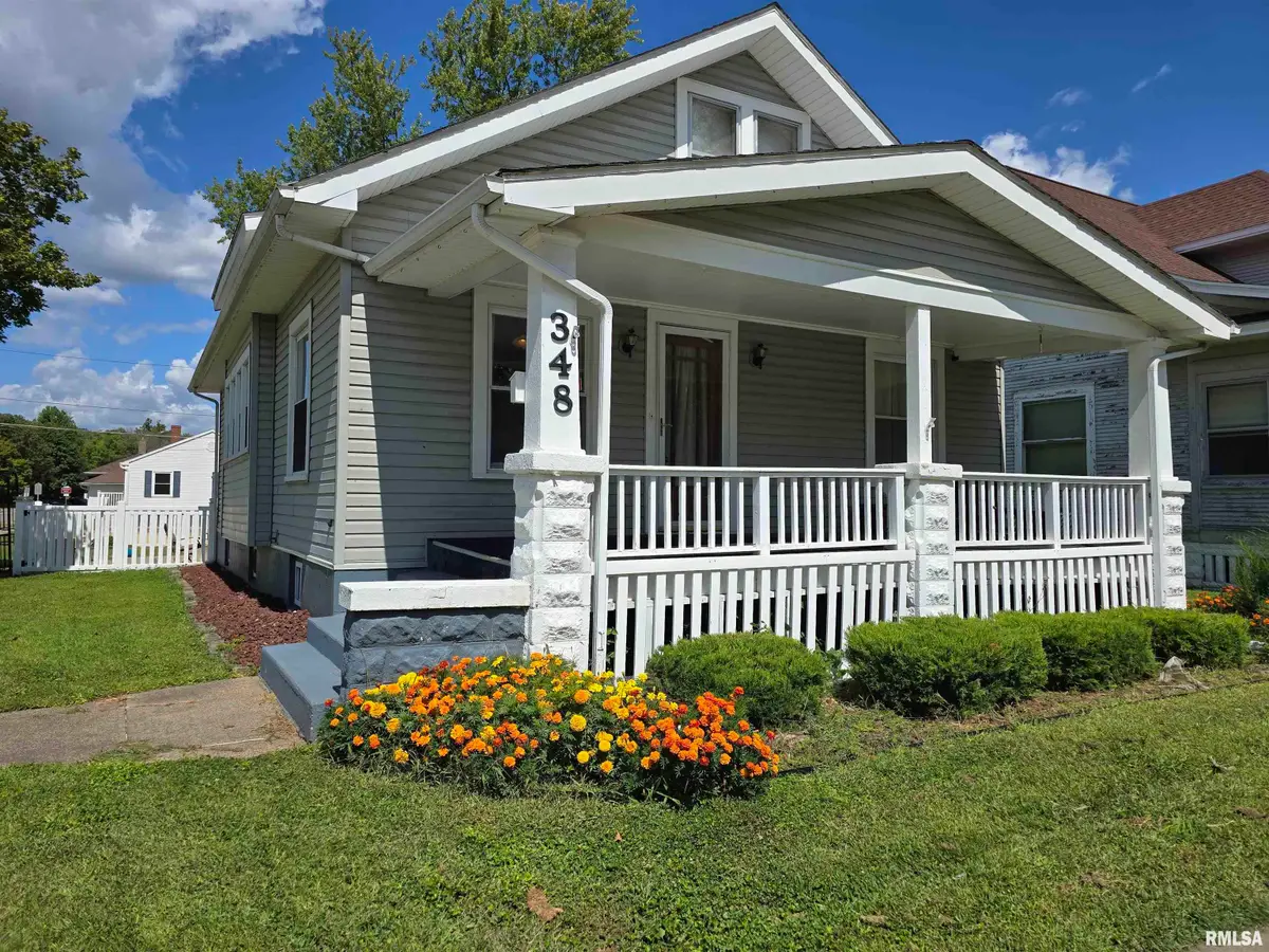 348 N 6th Avenue, Clinton, IA 52732 - Image #1