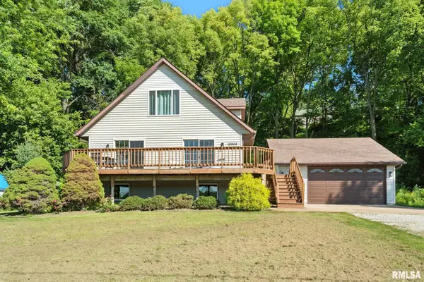 18968 Great River Road, Le Claire, IA 52753