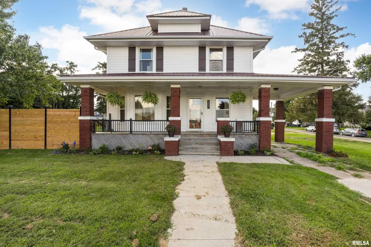 207 N Ash Street, Stanwood, IA 52337 - Image #1