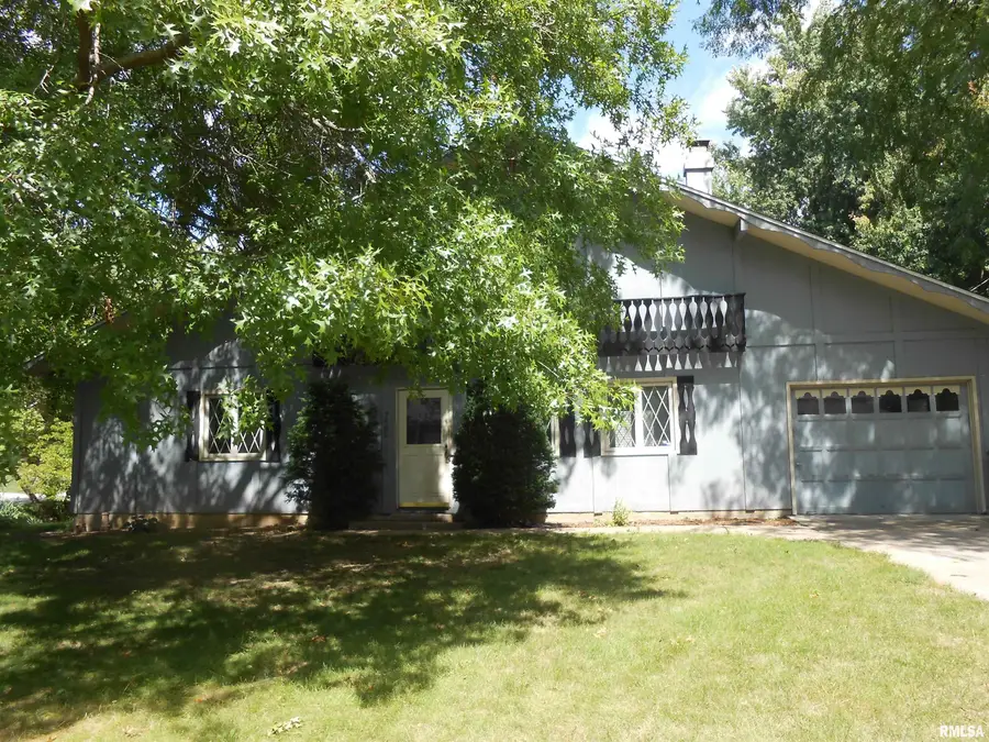 2506 Bayberry Court, Bettendorf, IA 52722 - Image #2