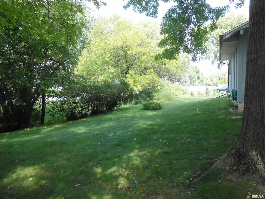 2506 Bayberry Court, Bettendorf, IA 52722 - Image #3