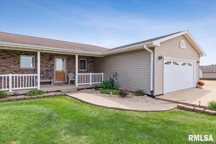 3983 120th Street, Bryant, IA 52727 - Image #2