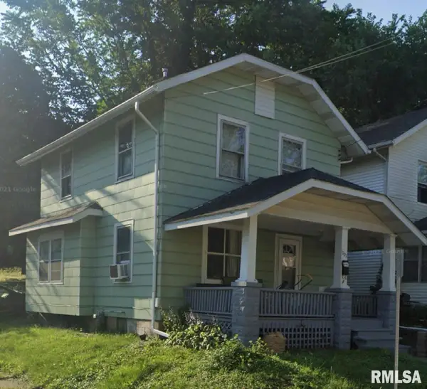 1233 Eastern Avenue, Davenport, IA 52803