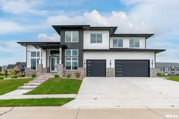 1908 Katie Court, Davenport, IA 52807