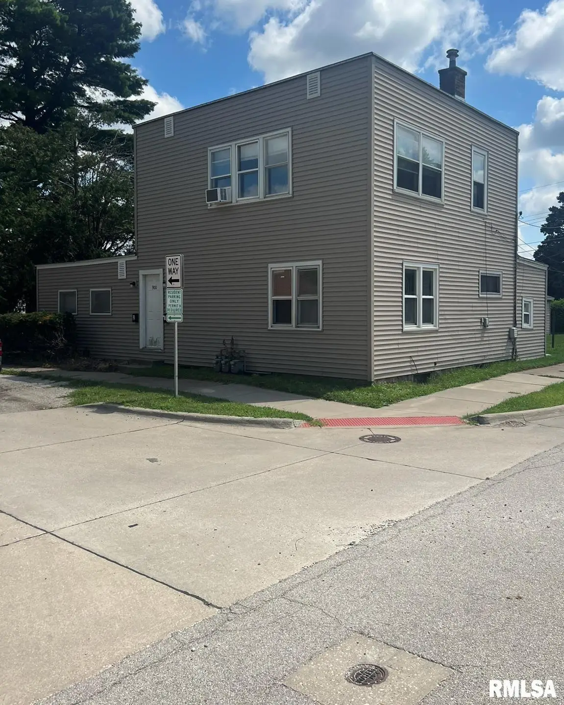 900 42nd Avenue, Rock Island, IL 61201 - Image #1