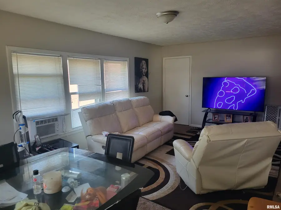 900 42nd Avenue, Rock Island, IL 61201 - Image #2