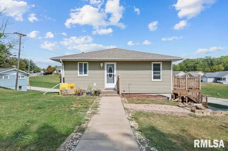 1903 E 6th Street, Coal Valley, IL 61240 - Image #2