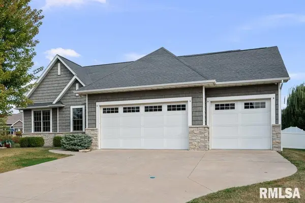 6691 Spring Creek Drive, Bettendorf, IA 52722