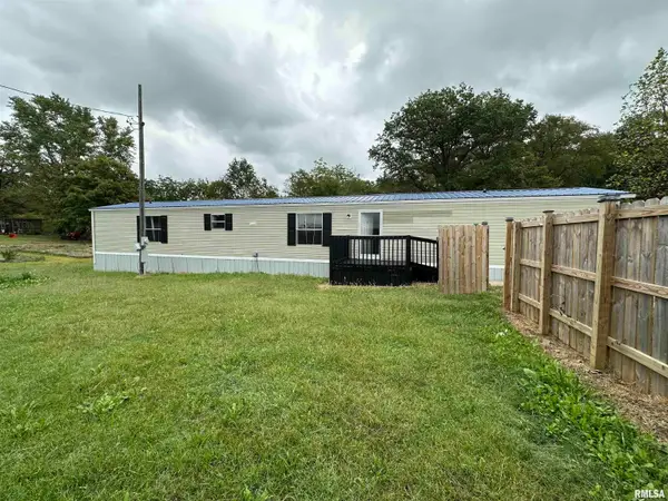 324 S Main Street, Ewing, IL 62836