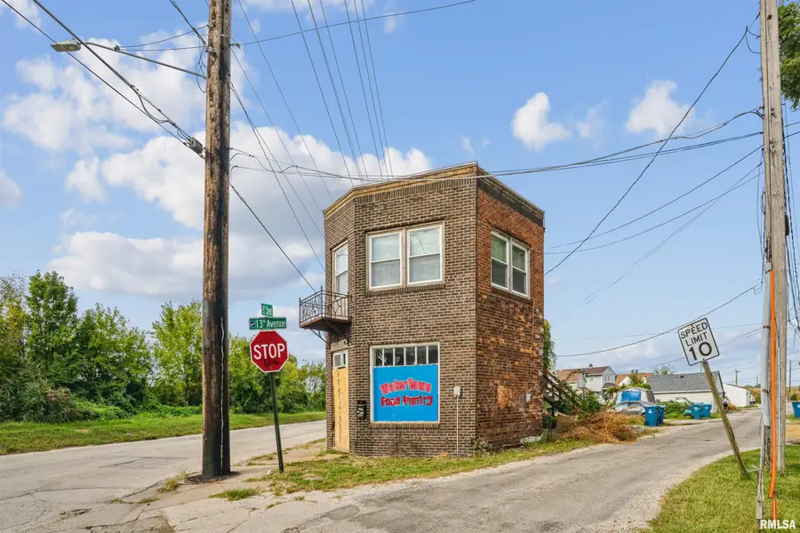 1365 1/2 13th Avenue, East Moline, IL 61244 - Image #2