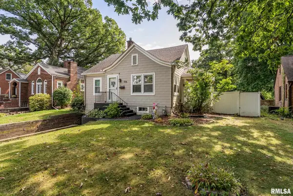 1136 20th Avenue, East Moline, IL 61244