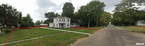 150 E Tanner Street, Waverly, IL 62692